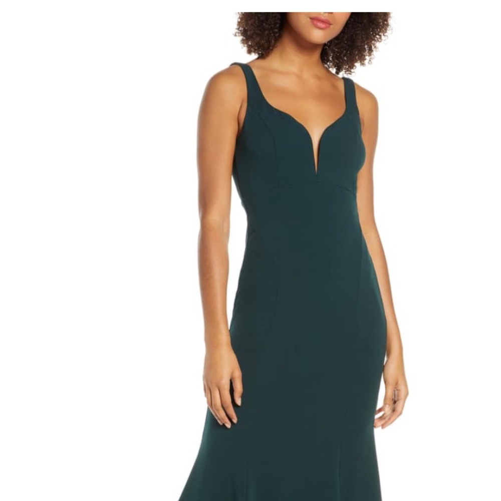 Lulu’s Gown